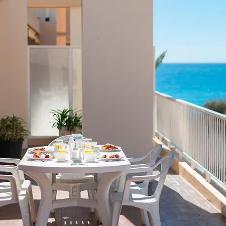 Le Casino - Rooftop - Parking Prive - Bord De Menton